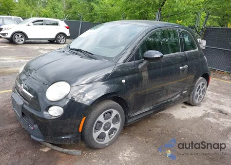2015 Fiat 500E Battery Electric из США, поврежденный, VIN 3C3CFFGE4FT689654